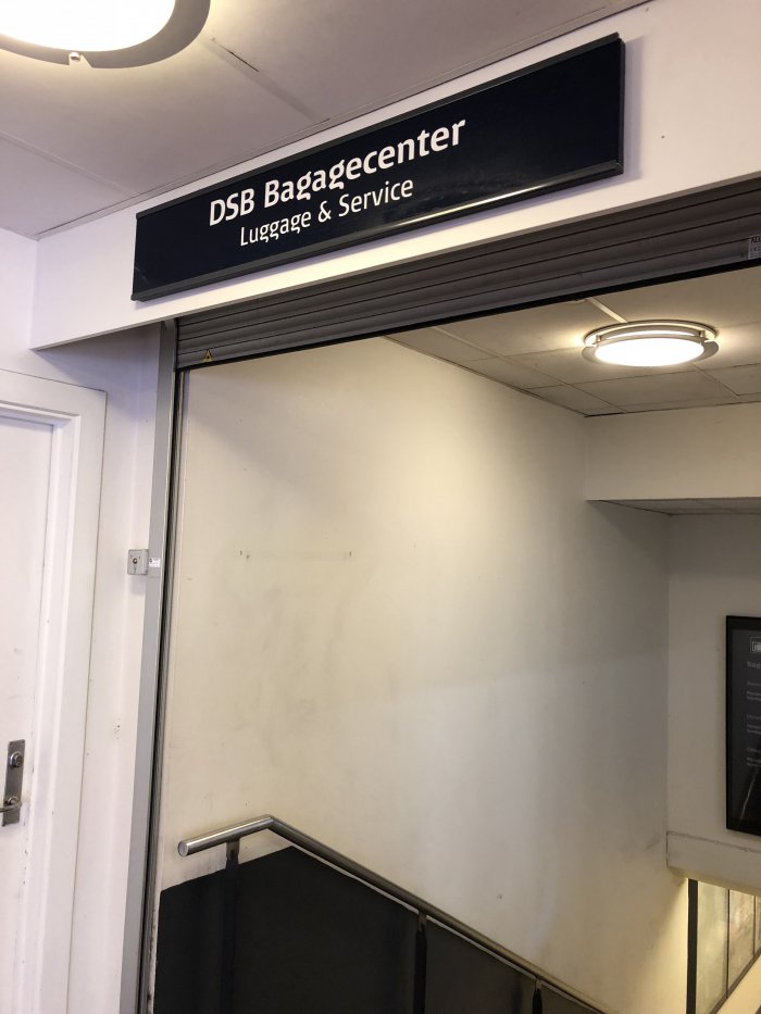 コペンハーゲン Centrale駅の手荷物預かり所 -