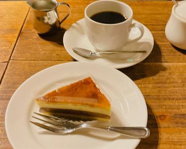 神田伯剌西爾 神田ぶらじる -自家焙煎珈琲にこだわった神保町の老舗喫茶店-TOPPAGE