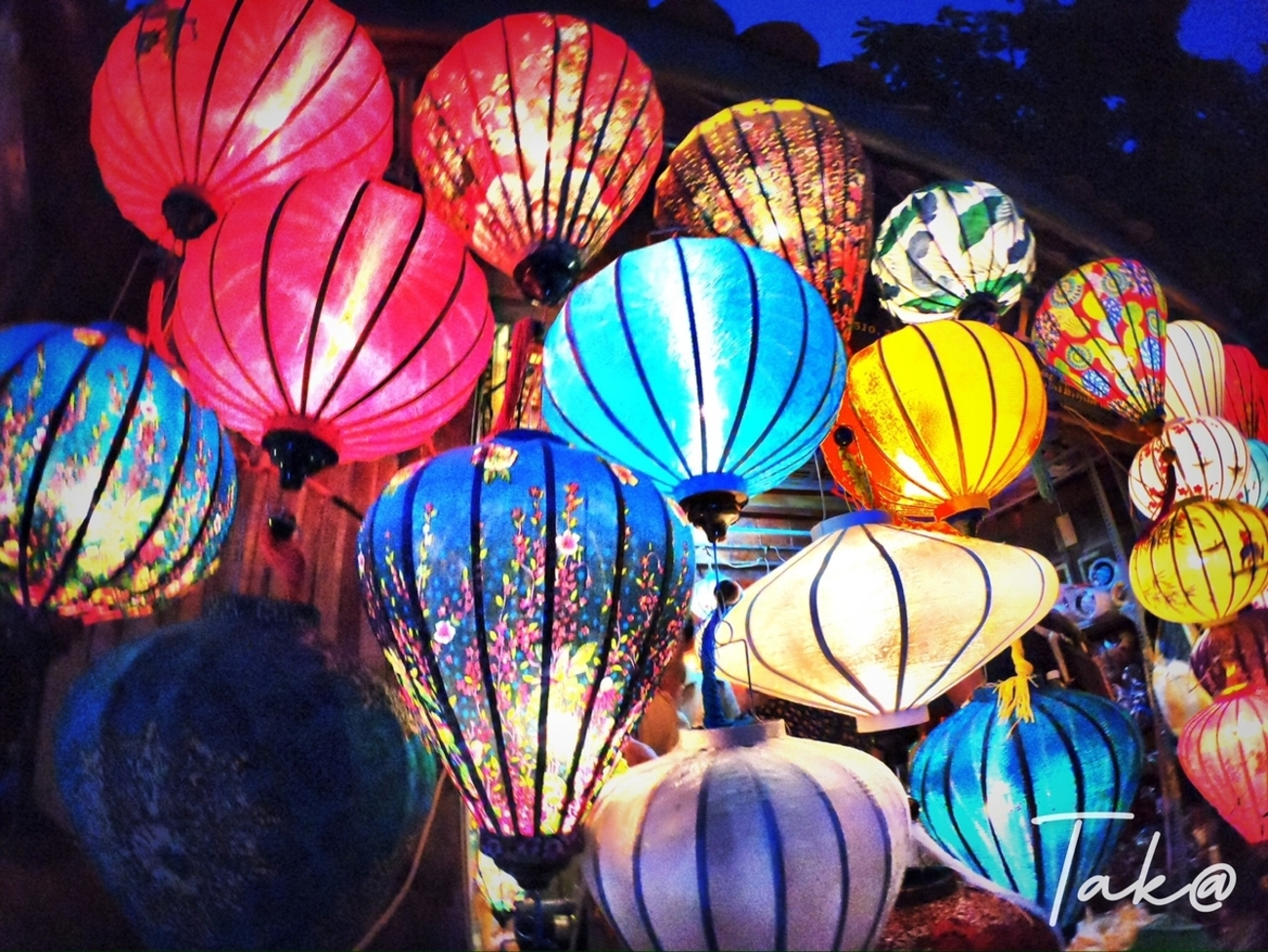 ベトナム・ホイアンのランタン祭りに行ってきた - 海外旅行のお役立ちサイト