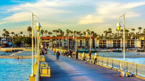 93,463 ロングビーチ Stock