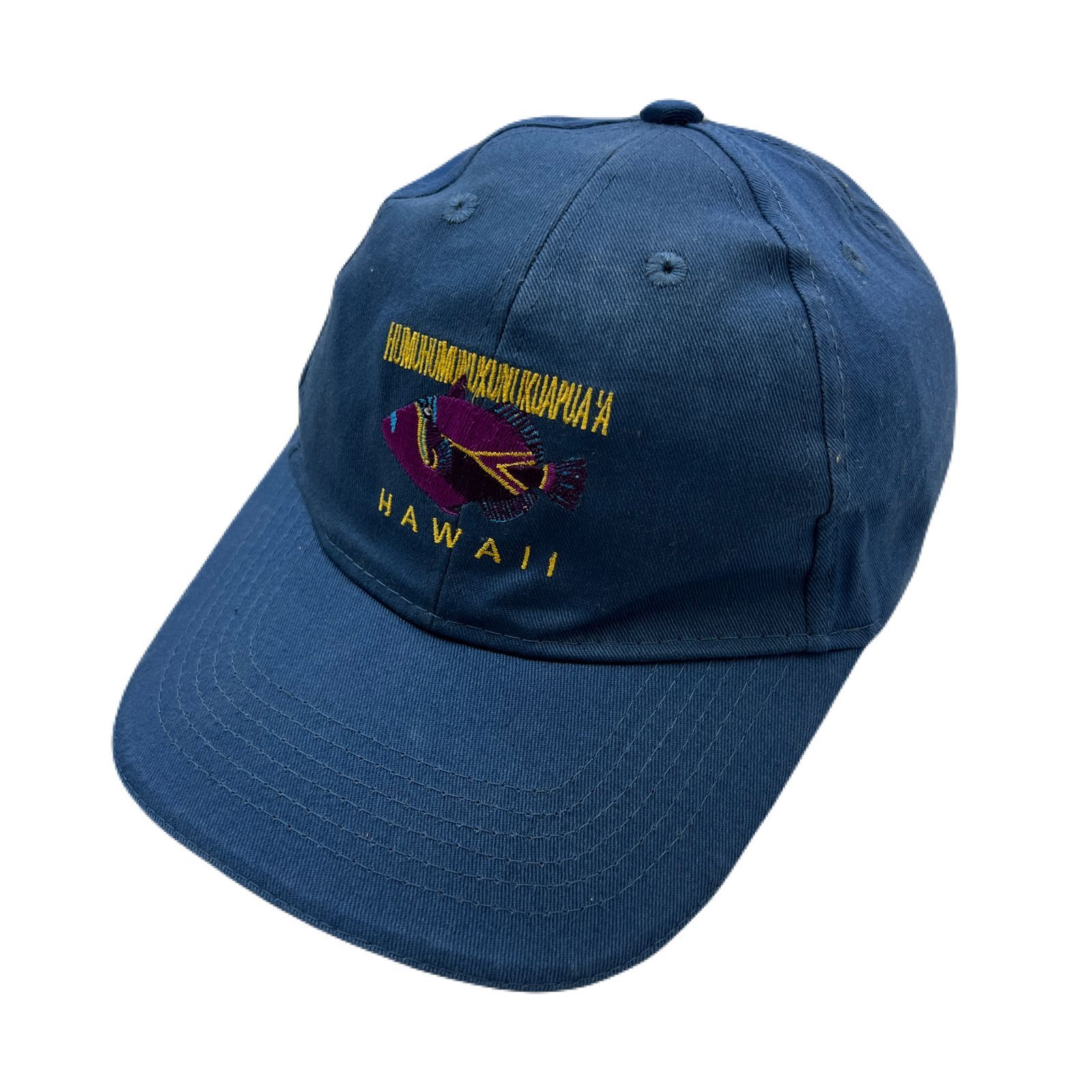 ダイヤモンドヘッドの麓に広がる「カピオラニ公園」は、オアフ島で最も広い美しい公園。ワイキキのホテル街から徒歩15分ほどとは思えないほど静かで、ゆったりとしたハワイの自然が感じられる場所です。カイマナビーチは地元の人々にも愛されるビーチ。よくハワイアンアザラシが日向ぼっこにくるほどの綺麗なビーチです。プラン詳細 撮影時間：60分納品カット数：60カット すべて基本レタッチ済 カメラマン：1名