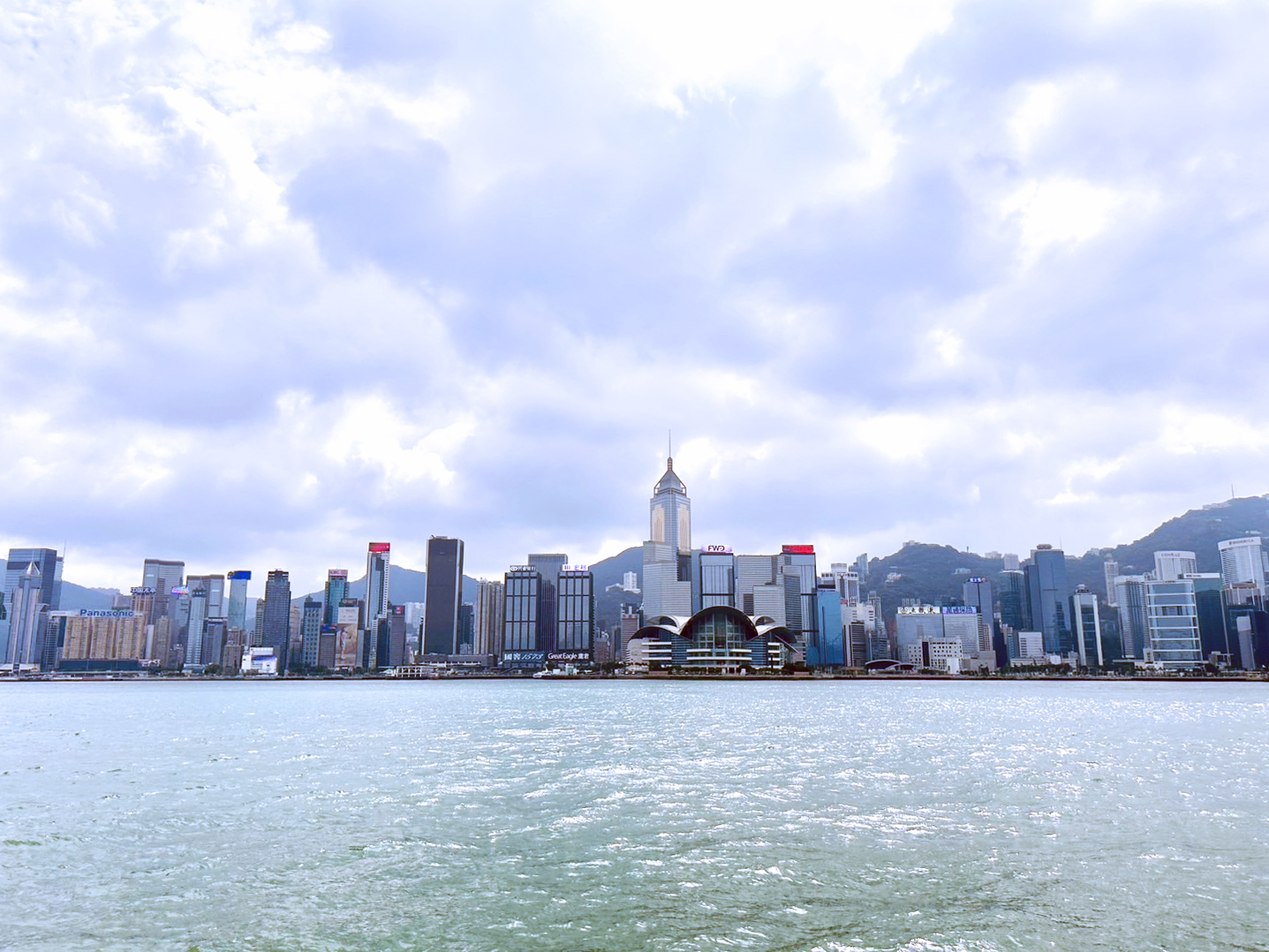 ☆香港☆自由行之維多利亞港+星光大道－思思幸福小天地痞客邦