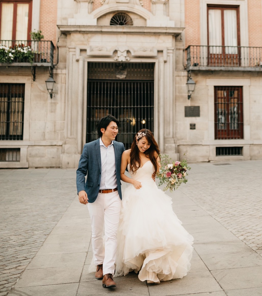 結婚式を挙げるなら海外挙式がいい！招待はどうする？費用はどれくらい？ - ハワイフォトウェディング・前撮り・結婚式69000円からのアメリカンホリデーズ