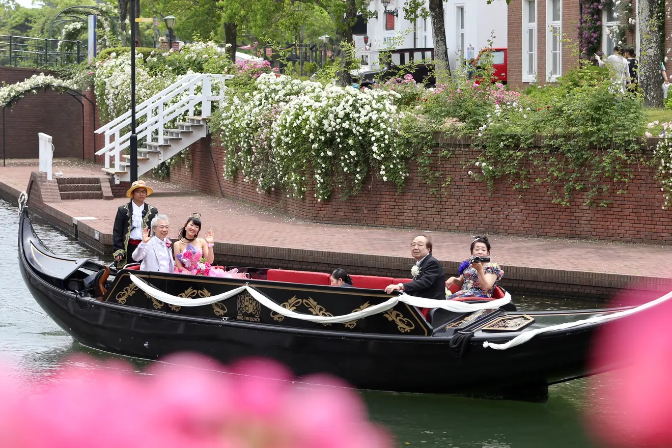 長崎ハウステンボスの魅力！ゴンドラと風車で海外旅行気分