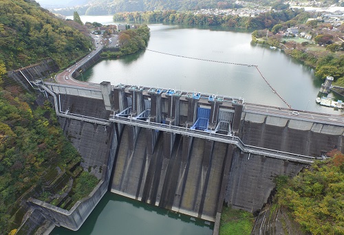 神奈川・城山ダム 午後5時の緊急放流は見合わせ 19