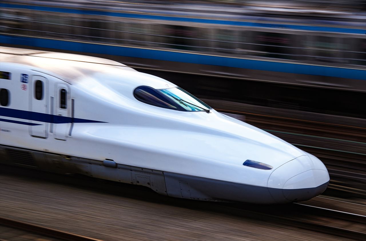 停車中も走行中もカッコよく！ 鉄道写真家が教えるスマホ電車撮影のスゴ技 - ITをもっと身近に。ソフトバンクニュース
