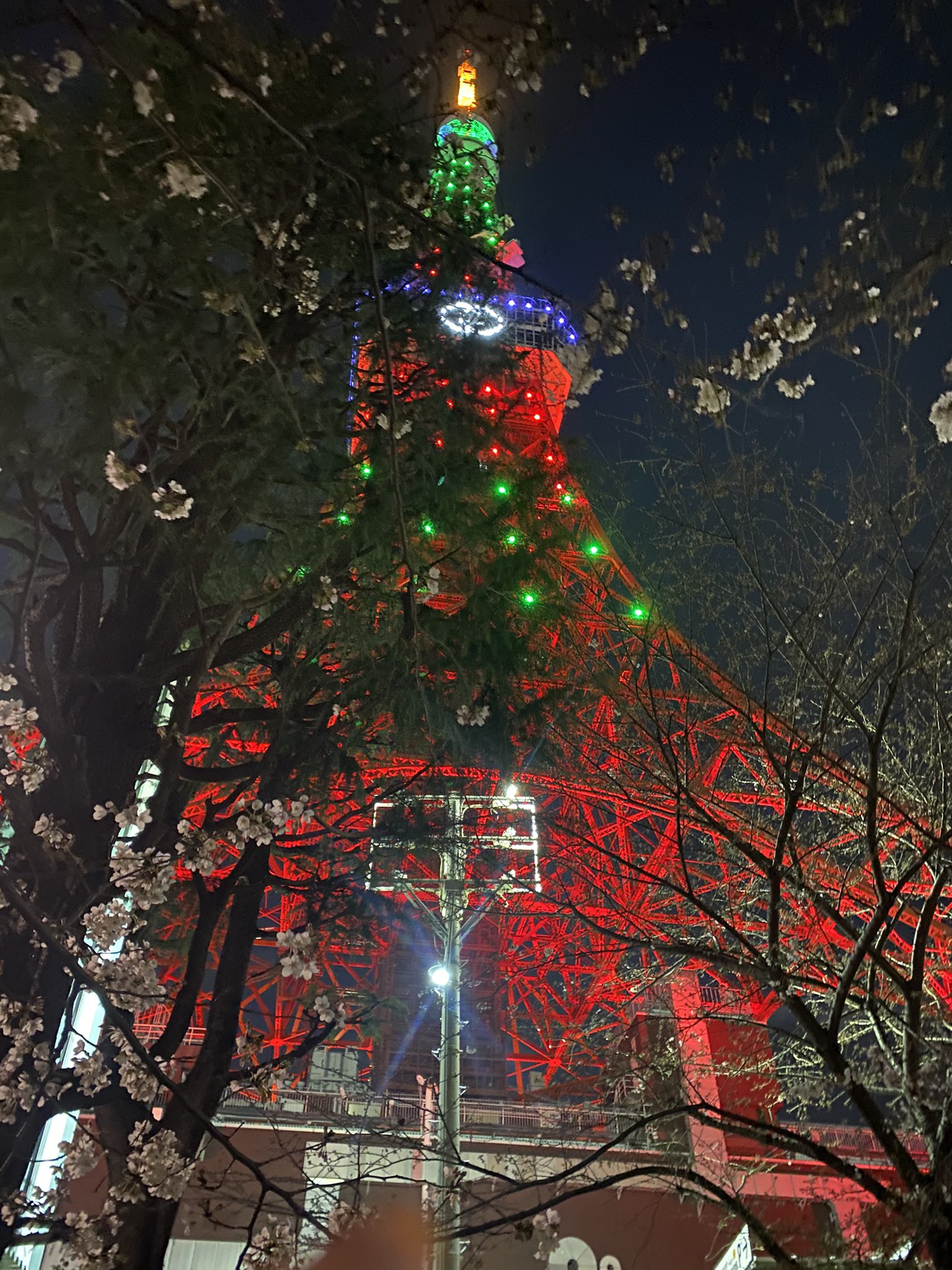 今宵は「グッチ」グローバルキャンペーン『CHIME FOR CHANGE』×東京タワーのライトアップ誰もが平等で自由な未来へPrecious.jp プレシャス