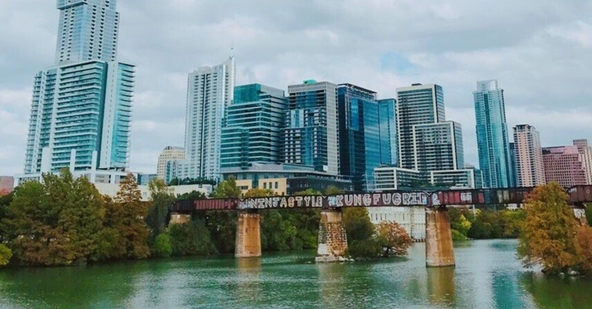 オースティン個人旅行ガイド 2025年 ：おすすめの周辺アクティビティ、人気観光スポット、旅程の計画、宿泊施設、グルメ、交通機関、天気など、旅行に必要な情報が満載 2025年10月更新Trip.com