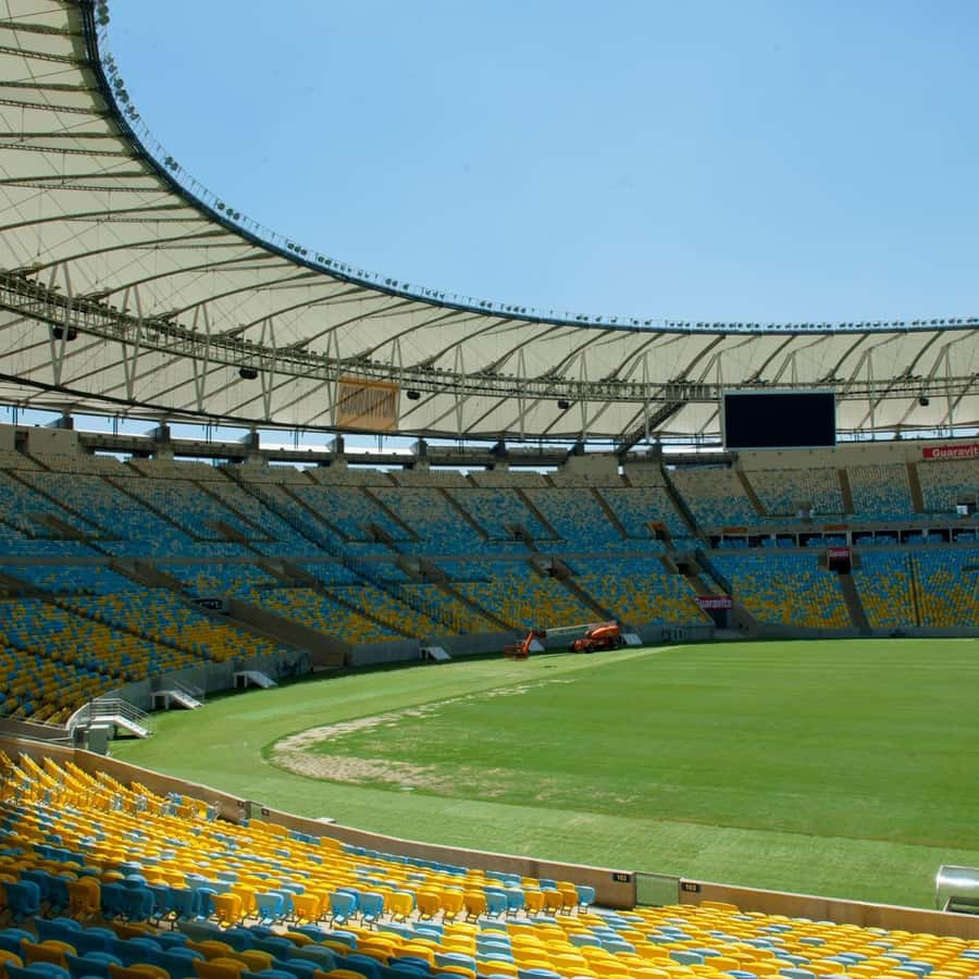 聖地のマラカナン・スタジアムへ