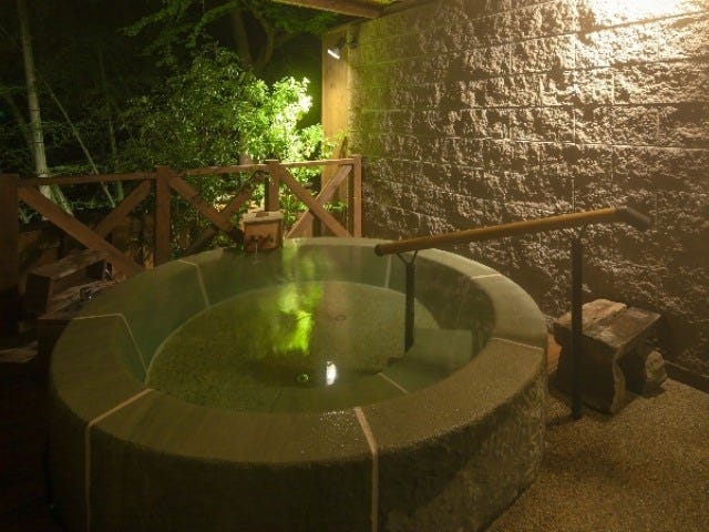 全室源泉かけ流し露天風呂付き！伊豆の和モダン宿「月ヶ瀬温泉 雲風々 うふふ