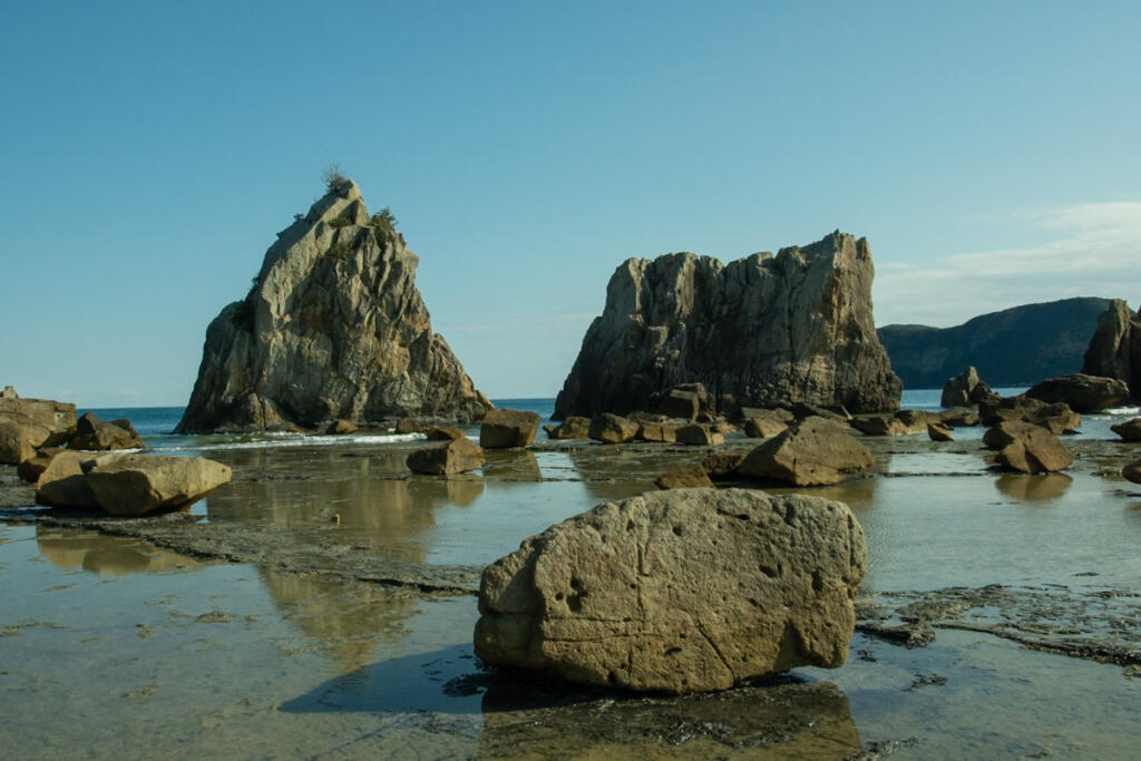 朝日と夕日に癒される 橋杭岩南紀熊野ジオパーク