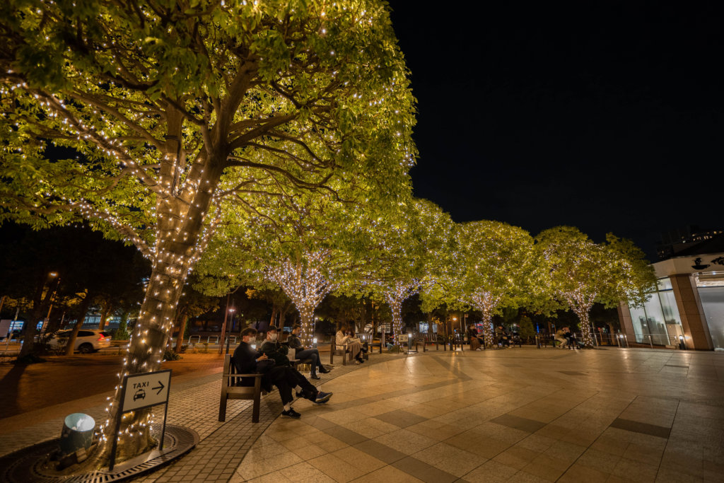 2023-2024年 恵比寿ガーデンプレイスのイルミネーションを撮影しよう！カメラ・レンズ選びと写真撮影のWebガイドGOOPASSMAGAZINE