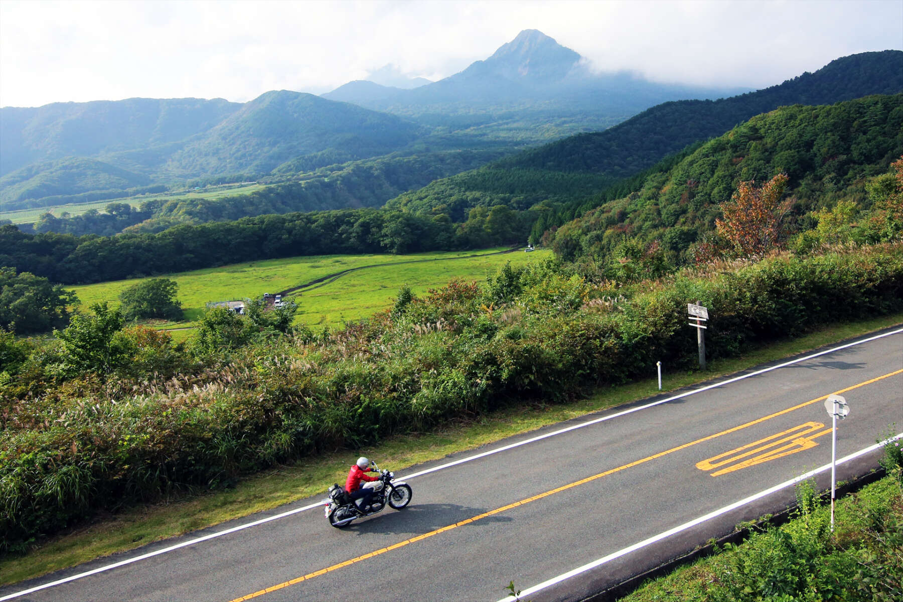 蒜山大山スカイライン 鬼女台展望休憩所 蒜山の観光スポット真庭観光WEB
