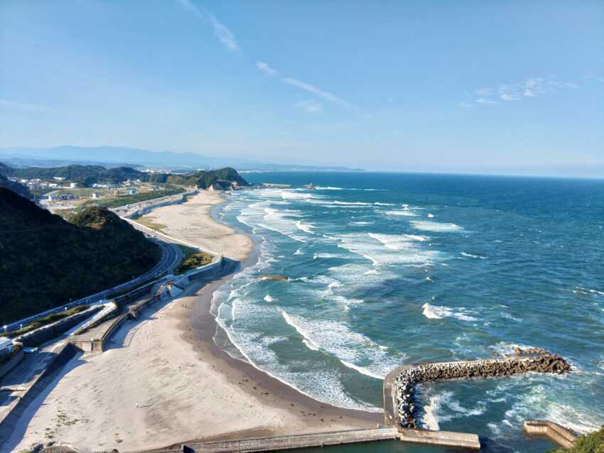 登れる灯台で360度の景観を楽しむ塩屋崎灯台 福島県いわき市ＴＯＬＭ