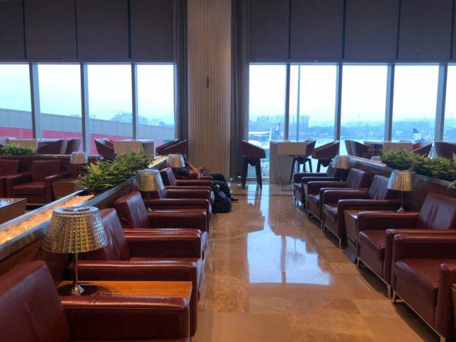 アヴィセルブ ラウンジAviserv Loungeムンバイ安い料金│お得なプランを予約