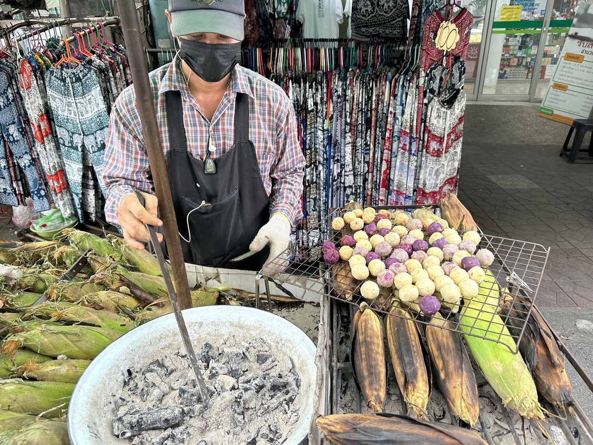 バンコク旅行者必見！カオサン通りで絶対食べて欲しいグルメスポット - Toshiの悪あがき シーズン1