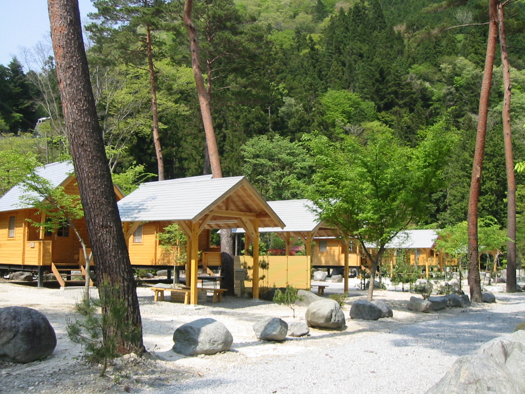 東海エリアから行く！海・川・湖で思いっきり水遊びできるキャンプ場5選はじめてのキャンプWalker