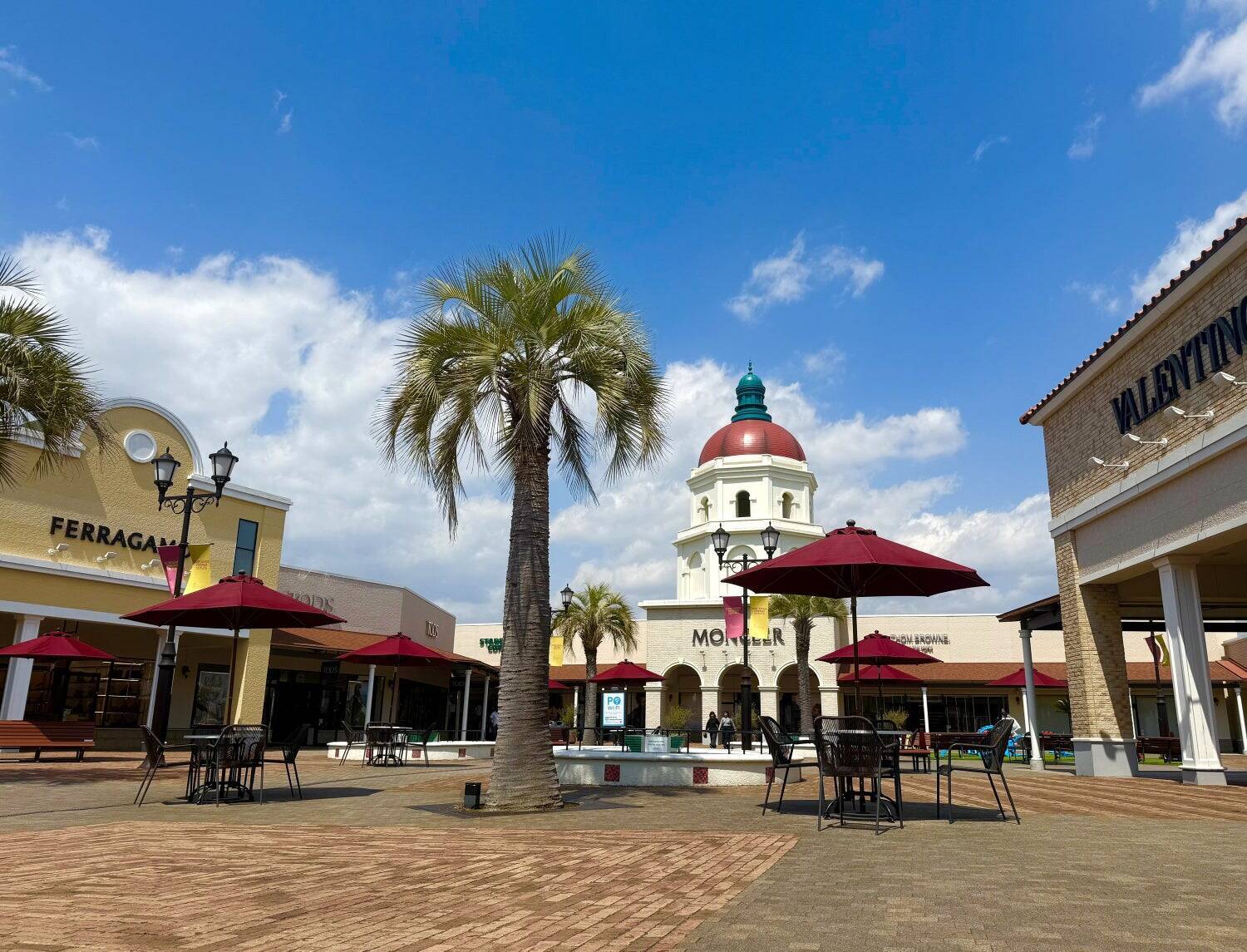 520区に LeonardDaks レオナール ダックス