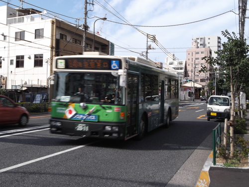 池袋東口公共地下駐車場 入庫