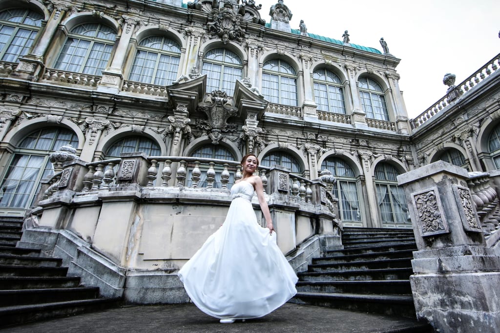 なにここ 佐賀県にある謎のテーマパーク「有田ポーセリンパーク」の宮殿が凄いたびくら ～バイクで全国走破！～