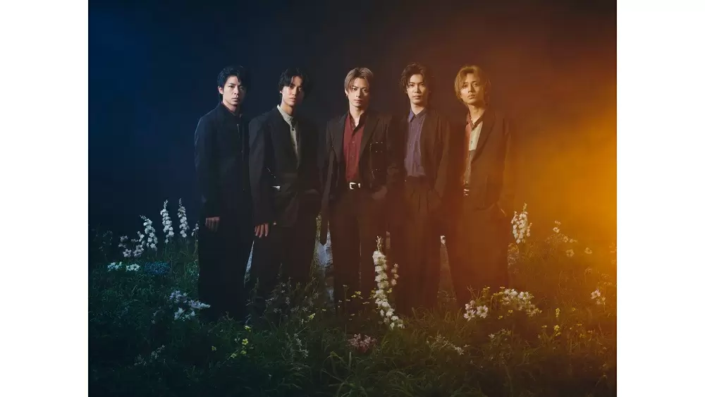 夕暮れ時に、手を握る - ナムウィキ