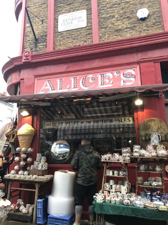 ポートベローマーケットの土曜日にアンティークショッピング！ワーホリ留学ブログ@イギリス