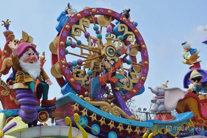 公式 「ハピネス・イズ・ヒア」は4月9日まで！東京ディズニーリゾート・ブログ東京ディズニーリゾート