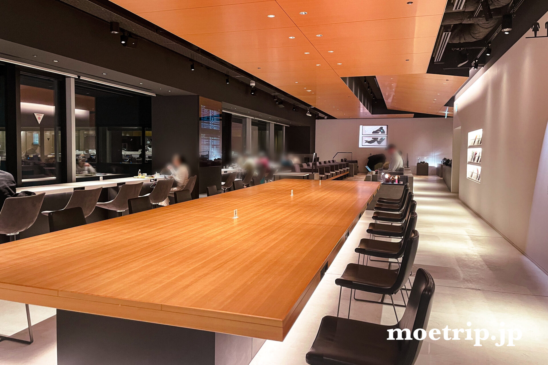 レビュー 羽田空港T2国際線のプライオリティパスで入れるラウンジは？スターアライアンス・ANA便搭乗時にPower LoungePremiumを利用した体験談紹介 - ミニマリスト品川太郎の海外旅行記