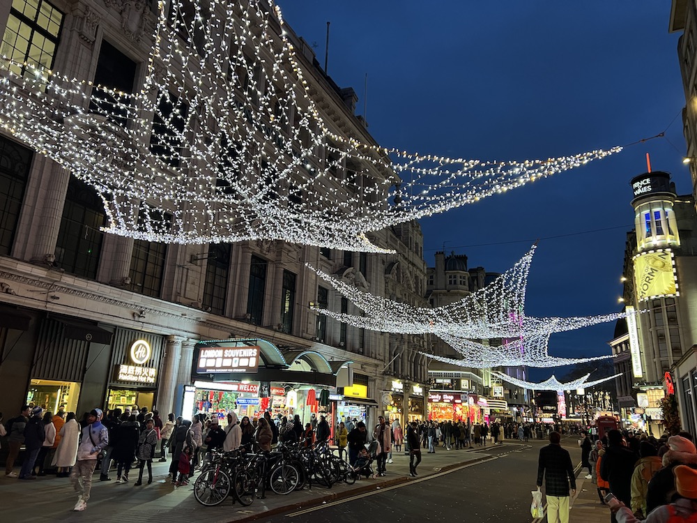 ロンドン、クリスマスマーケットへ行ってみたら♪ : ロンドン郊外の翻訳者生活日記