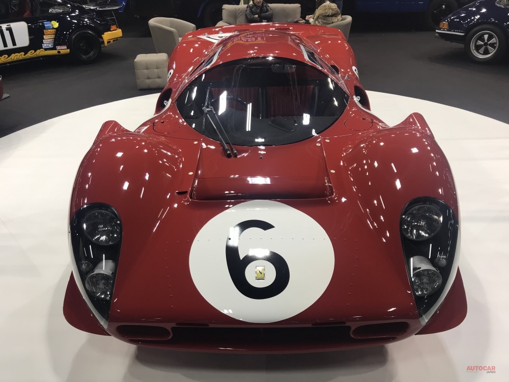 見た目も価格も超絶インパクト！ 浮世離れした昭和のスポーツカー3選くるまのニュース