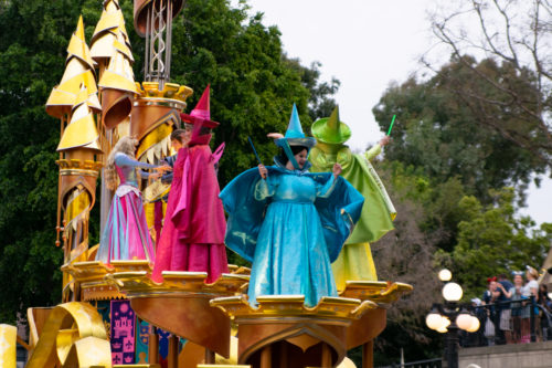 眠れる森の美女 プラチナ・エディション : DisneyHMV&BOOKS online