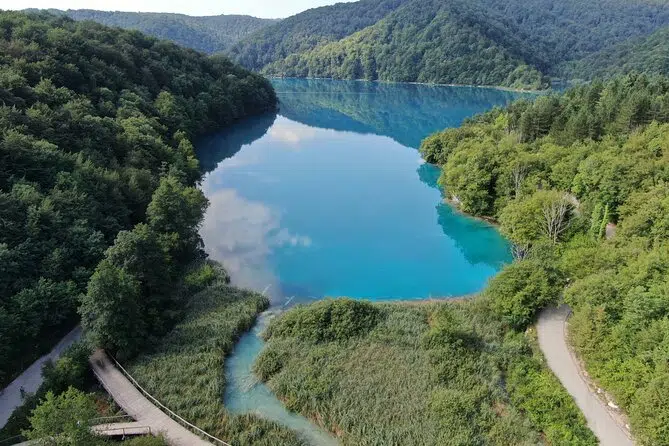 魅惑のスロベニア＆クロアチア４ 世界遺産：プリトヴィツェ湖群国立公園へ』その他の都市 クロアチア の旅行記・ブログ by