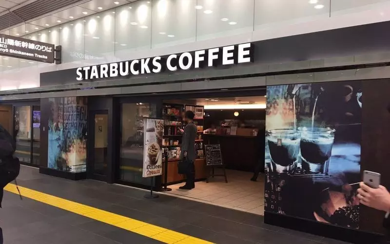 スターバックスコーヒーグランスタ東京店：東京駅改札内のおすすめスタバ－スターバックス訪問情報