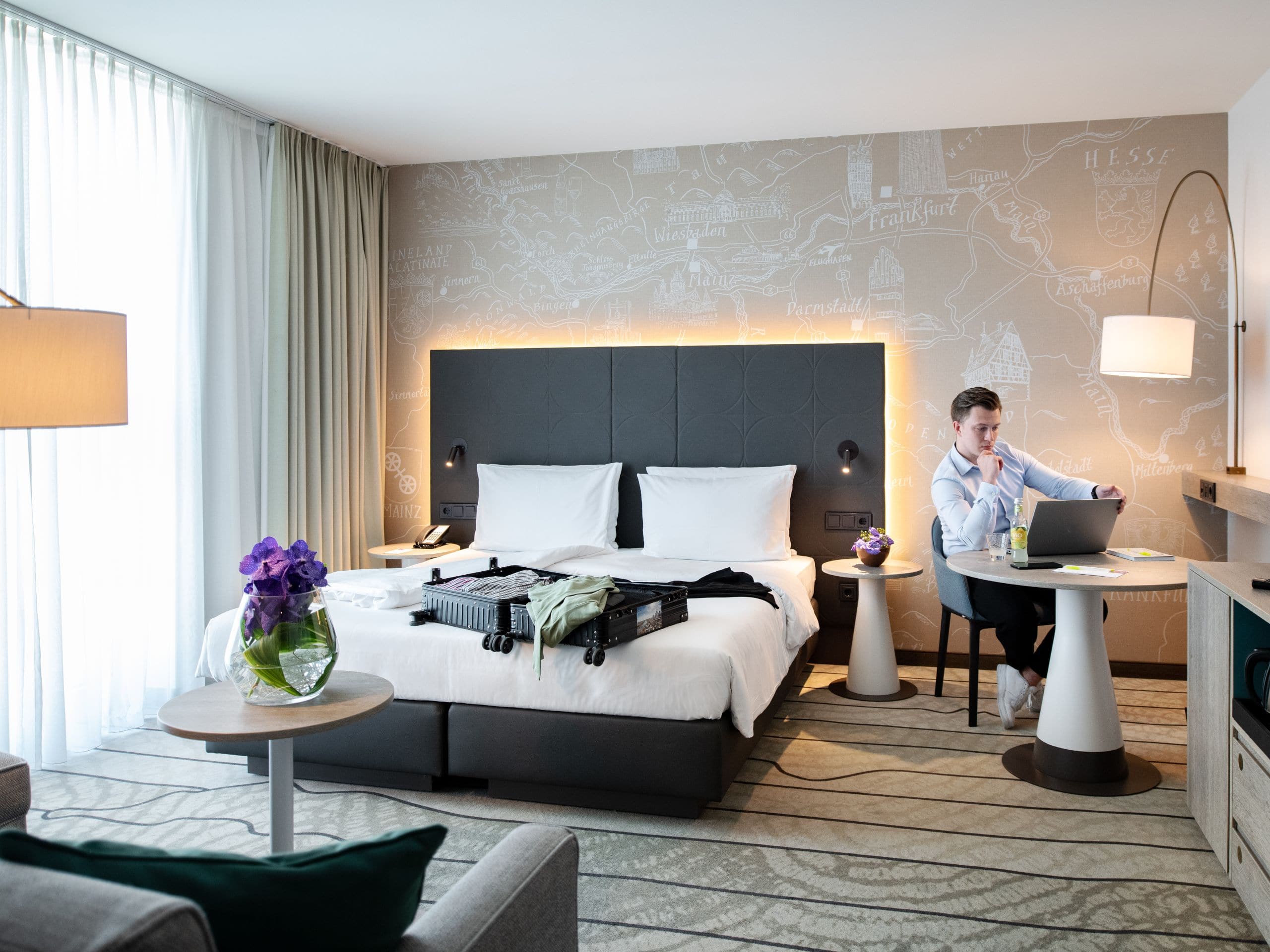 フランクフルト空港直結！何かと便利な「ヒルトン・ガーデン・イン」eltha エルザ