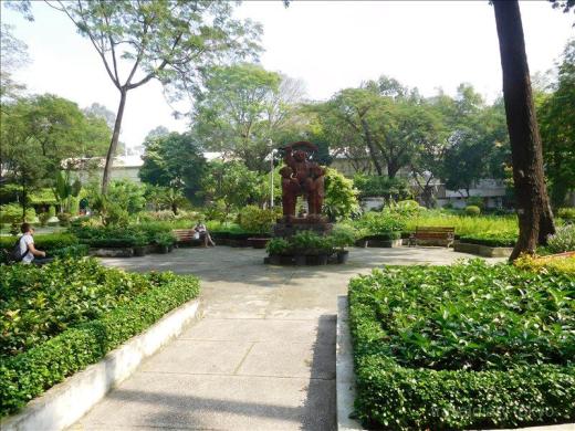 ホーチミンでイチオシ観光スポット「中央郵便局」 - パート主婦、世界を旅する