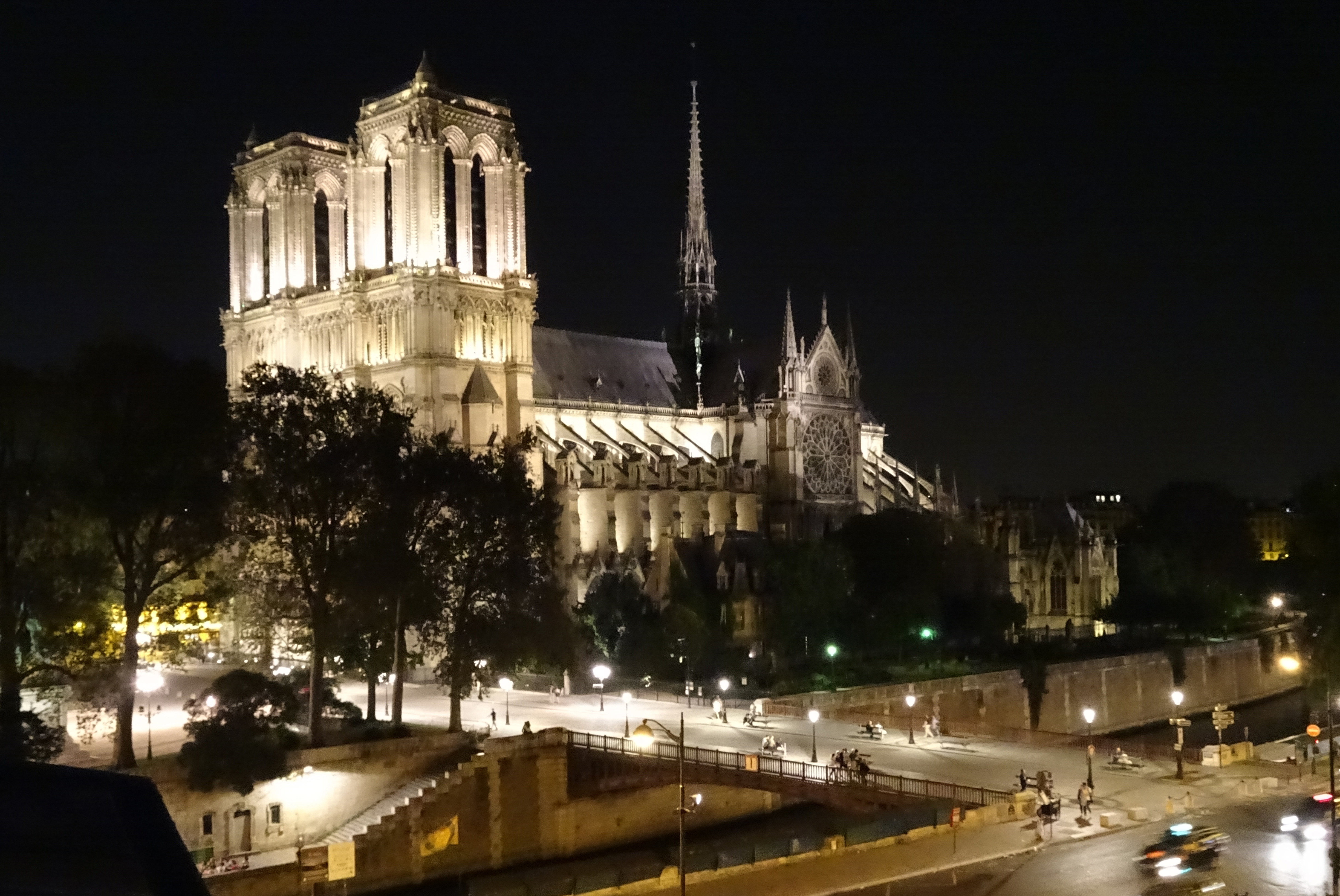 ヨーロッパの夜景 ライトアップ がきれいなスポット