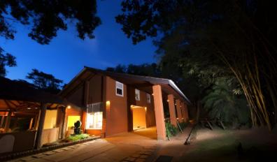 世界遺産シーギリヤロック登頂＆バワ建築カンダラマホテル 1日観光ツアー ＜貸切 日本語ガイド＞スリランカの観光・オプショナルツアー専門VELTRA ベルトラ