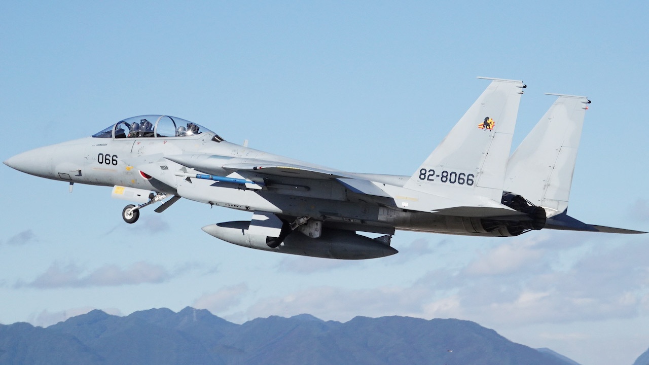 トップガン イン・ディテール ファロン海軍航空基地のアメリカ 海軍戦闘機搭乗員養成機関 -株