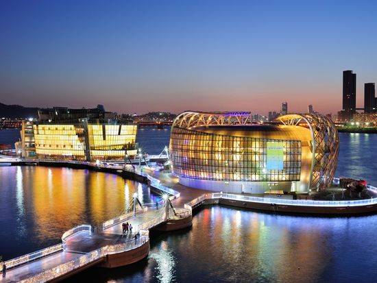 韓国・南山タワー Nソウルタワー への行き方お得に楽しむ観光ガイド - 旅するカップル