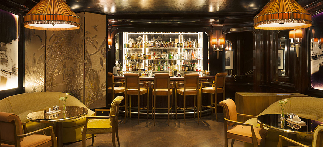 □ オテル リッツ