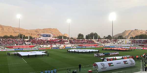 あの建材は何だろう① 「FCバイエルン・ミュンヘン」のスタジアムの外装材建材ダイジェスト