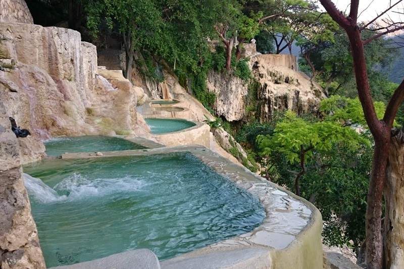 メキシコに世界最大級の温泉テーマパーク？トラントンゴ温泉地球の歩き方