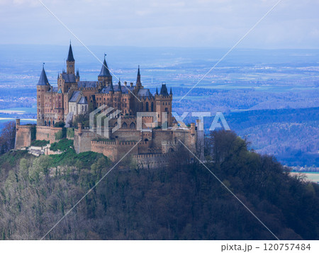 仏ロワール渓谷でもお城、お城、お城、英国とは違い曲線が多くて可愛い ～ キャンパーヴァンで欧州一周 フランス編 啓華