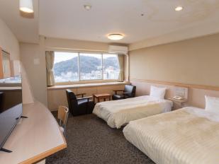 施設写真ロビー』伊東園ホテル熱海館の写真子供とお出かけ情報「いこーよ」