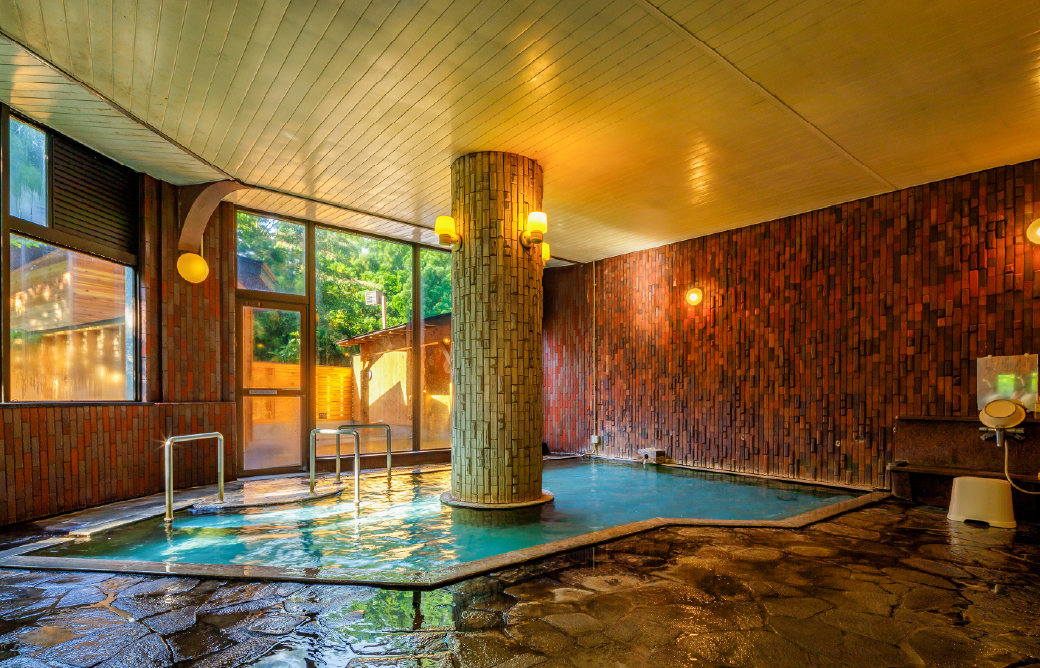 乗鞍高原温泉 青葉荘 日帰り入浴記「日本庭園を眺める渓流露天風呂」 -