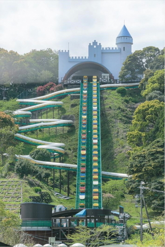 秦泉寺公園 全長114メートル！元西日本一のすべり台がありますココハレ - 高知の子育て応援ウェブメディア