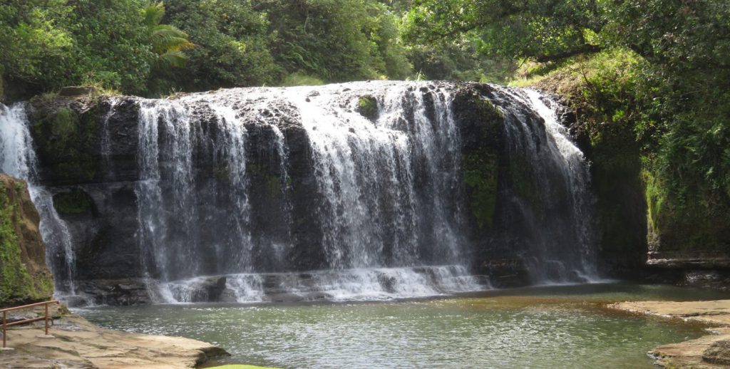 タロフォフォの滝周辺のおすすめホテル10選 - 格安ホテル予約