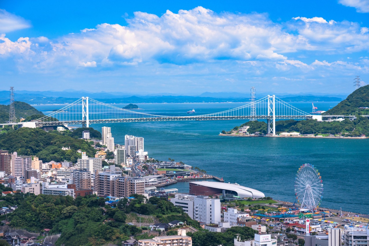 関門海峡にかかる「関門橋 関門大橋 」～「愛」は架け橋
