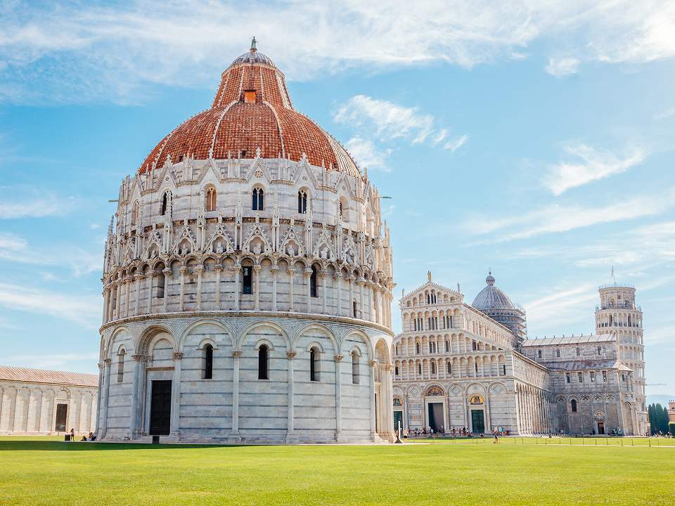 ピサのドゥオモ広場レッチェ歴史地区- ツアーとアクティビティエクスペディア