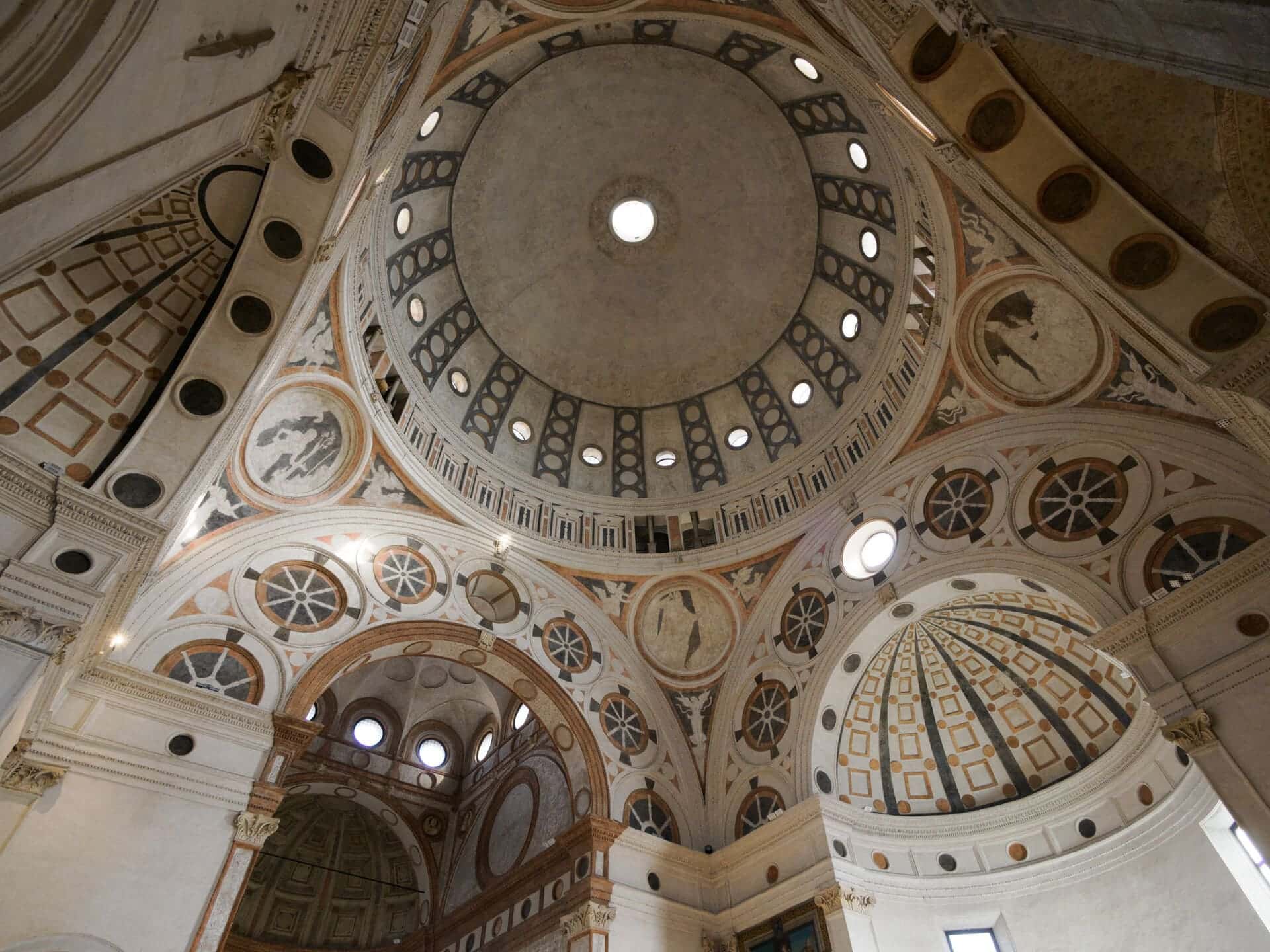 予約は不要？世界遺産「サンタ・マリア・デッレ・グラツィエ教会」の歴史と魅力 – skyticket 観光ガイド